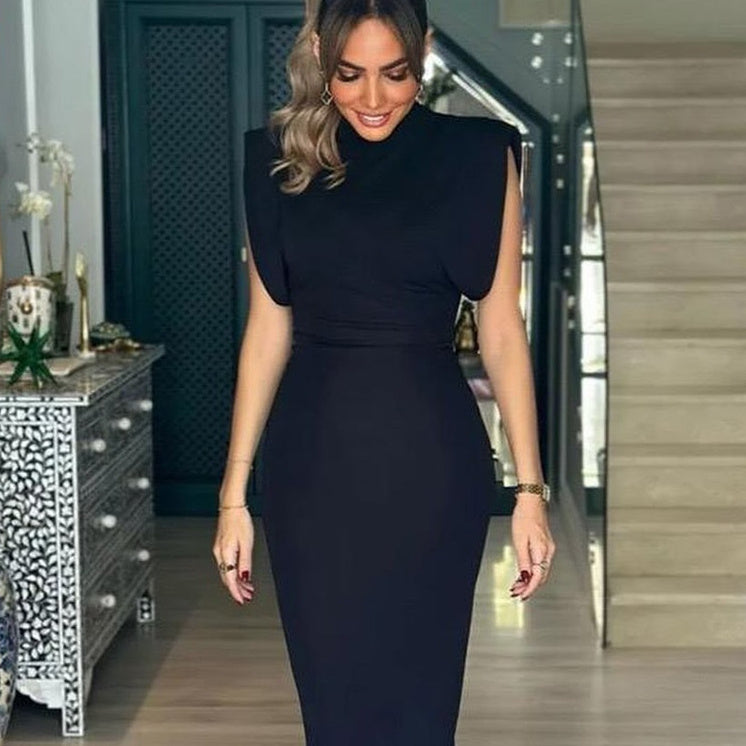 Women's Sleeveless Knitted Dress With Padded Shoulder Slim Fit Long Dress