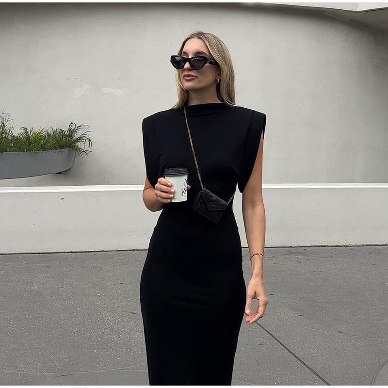 Women's Sleeveless Knitted Dress With Padded Shoulder Slim Fit Long Dress